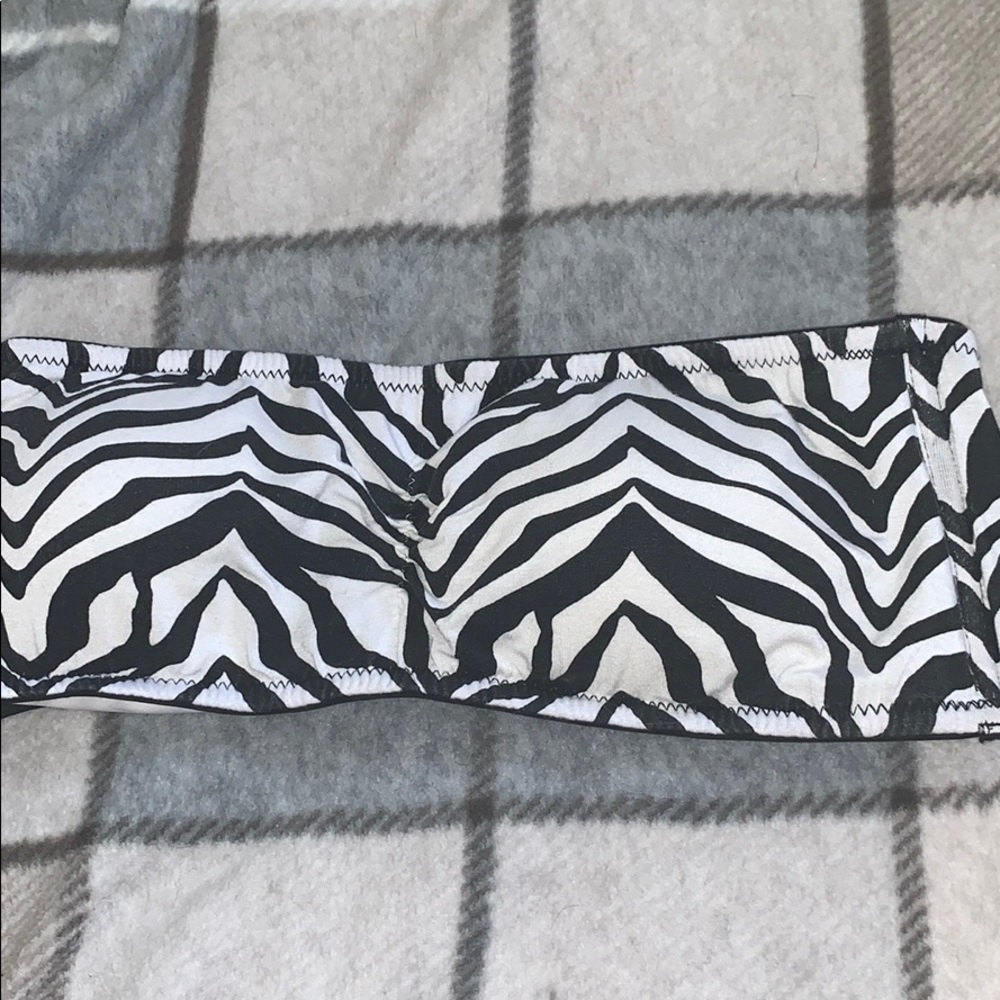 Zebra print bralette !
